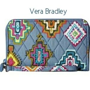Vera Bradley RFID Wristlet
